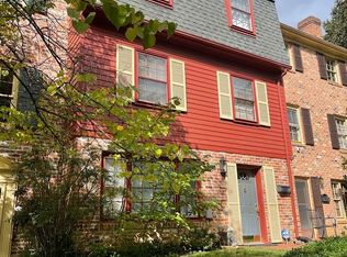 122 Georgetown Grn, Charlottesville, VA 22901