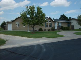 2046 Metro Ln, Hays, KS 67601