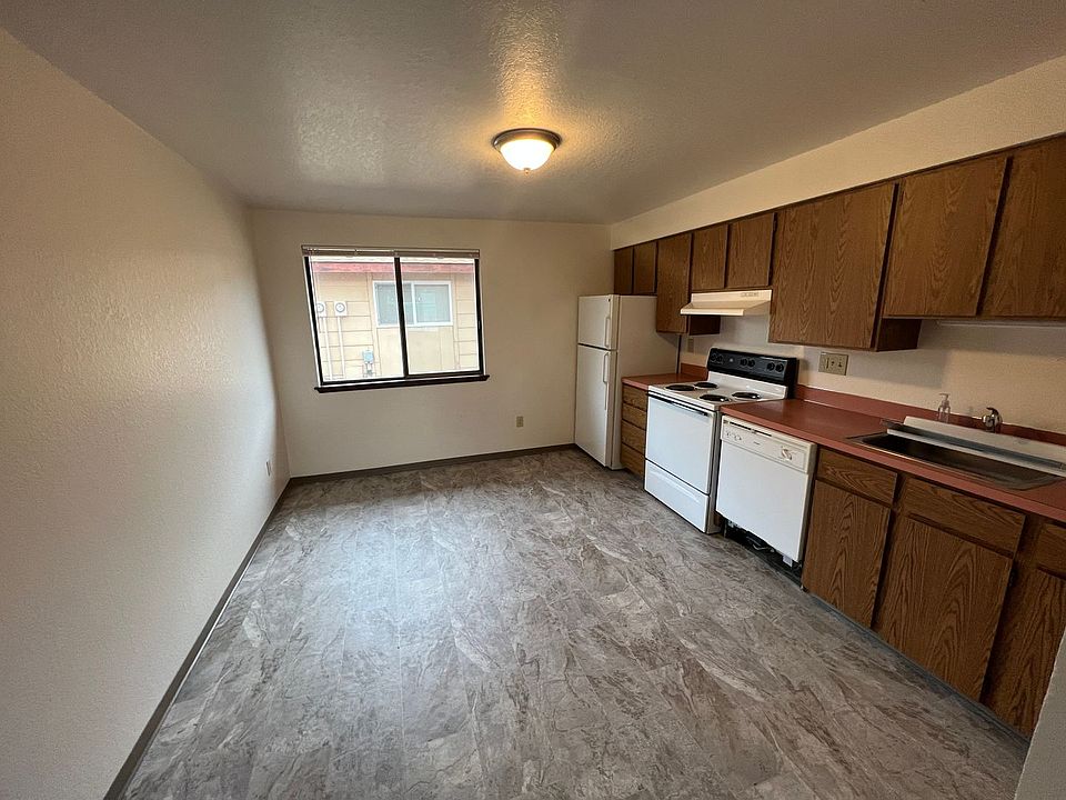 1st image of 1718 S 10th Ave APT B