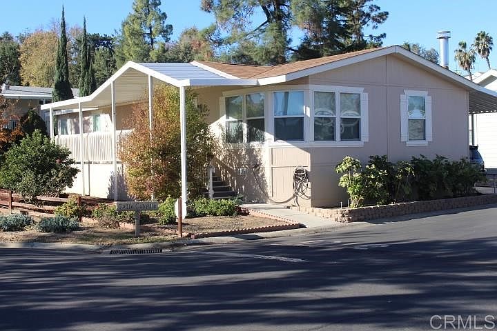 1st image of 525 W El Norte Pkwy Space 61