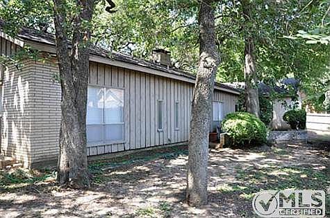 5th image of 109 Hapsburg Ct