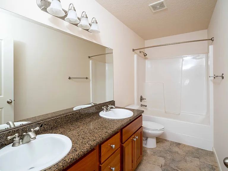 14415 NW 25th Ct — Photo 11