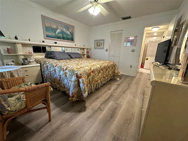 1647 Brookhouse Ct #246 — Photo 9