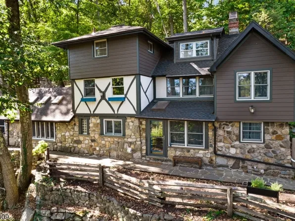 3 Hayes Ln, Sparta Twp., NJ 07871