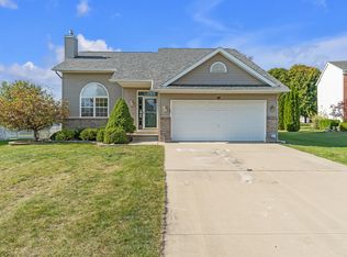 413 Settlers Cv, Tecumseh, MI 49286