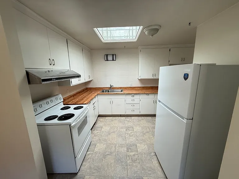 511 Fir St — Photo 13