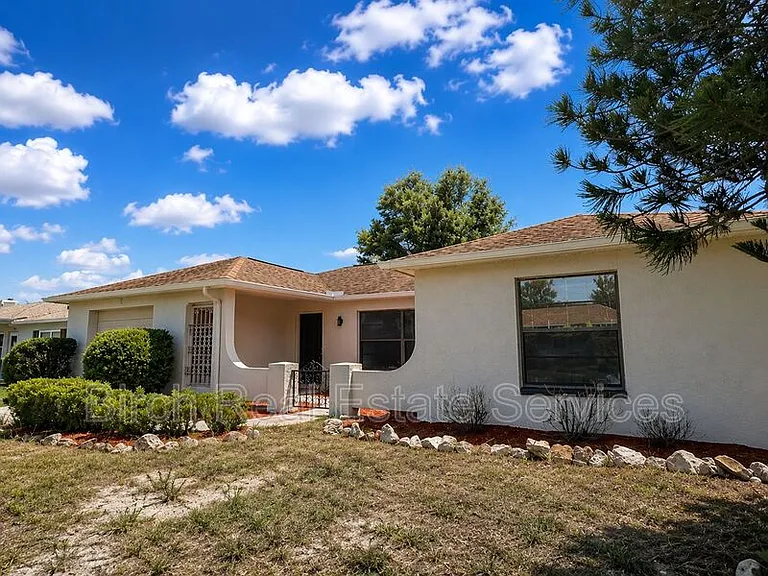 1326 Calamondin Dr — Photo 1
