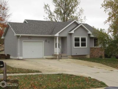 817 Capistrano Ave, Carroll, IA, 51401
