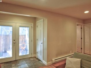 7302 N New York Ave APT 8, Portland, OR
