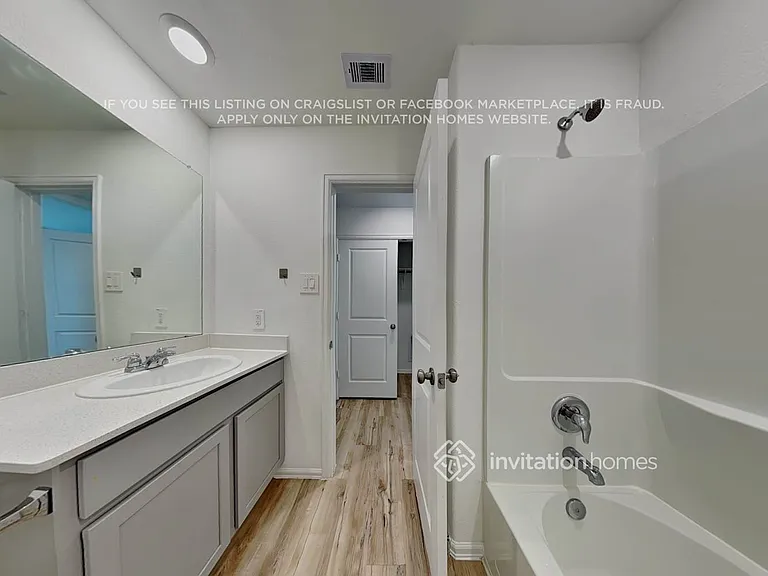 18714 Mercer Falls Dr — Photo 17