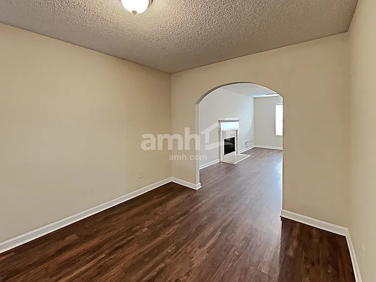 209 Signet Ct — Photo 7