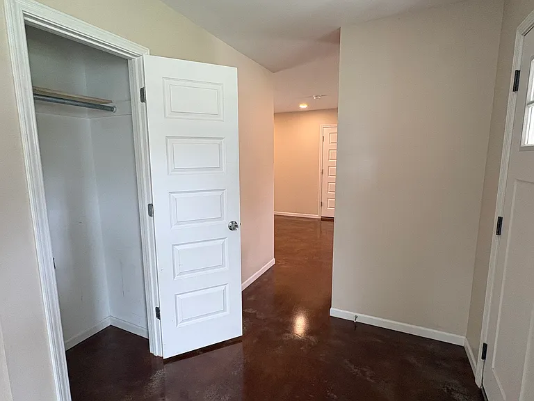 17202 Cerrito Dr — Photo 18