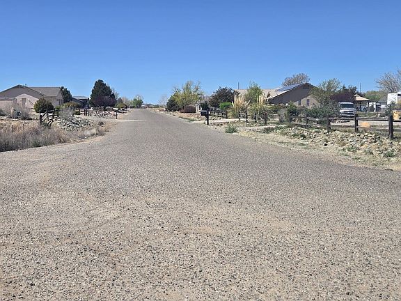 4th image of 1191 CHUCK WAGON Lane #28