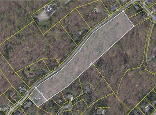 Glassboro Dr, Oak Ridge, TN 37830