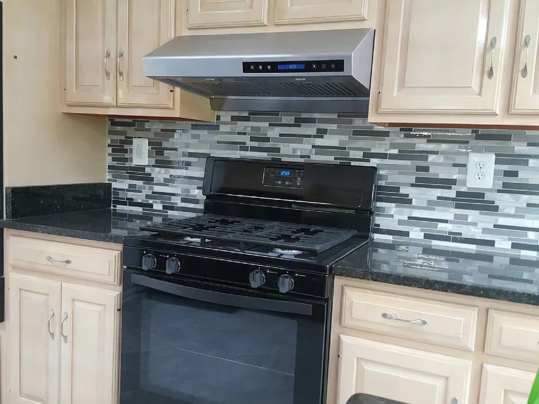 11822 Triple Crown Rd — Photo 3