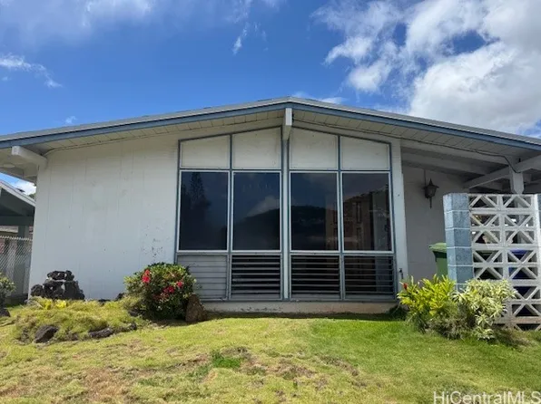 2272 Aumakua St, Pearl City, HI 96782
