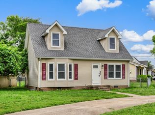 200 Jim Thorpe Dr, Clarksville, TN 37042