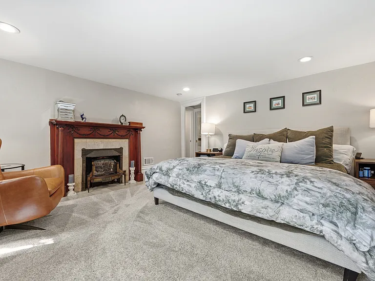 305 Centennial Ave — Photo 15