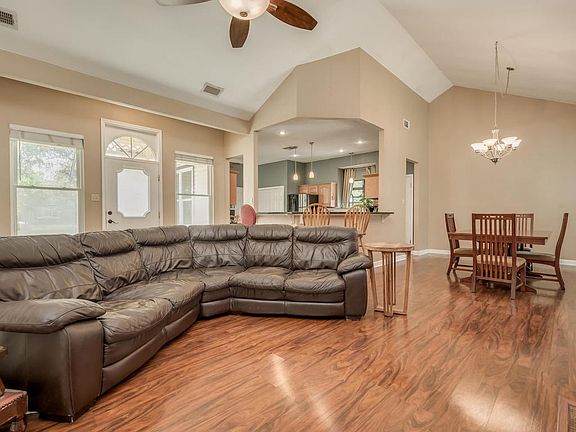 3rd image of 12601 Deer Falls Dr