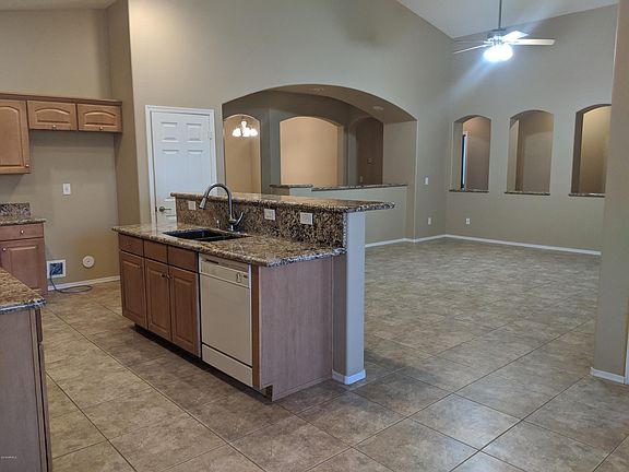 4th image of 3689 S Cottonwood Ct