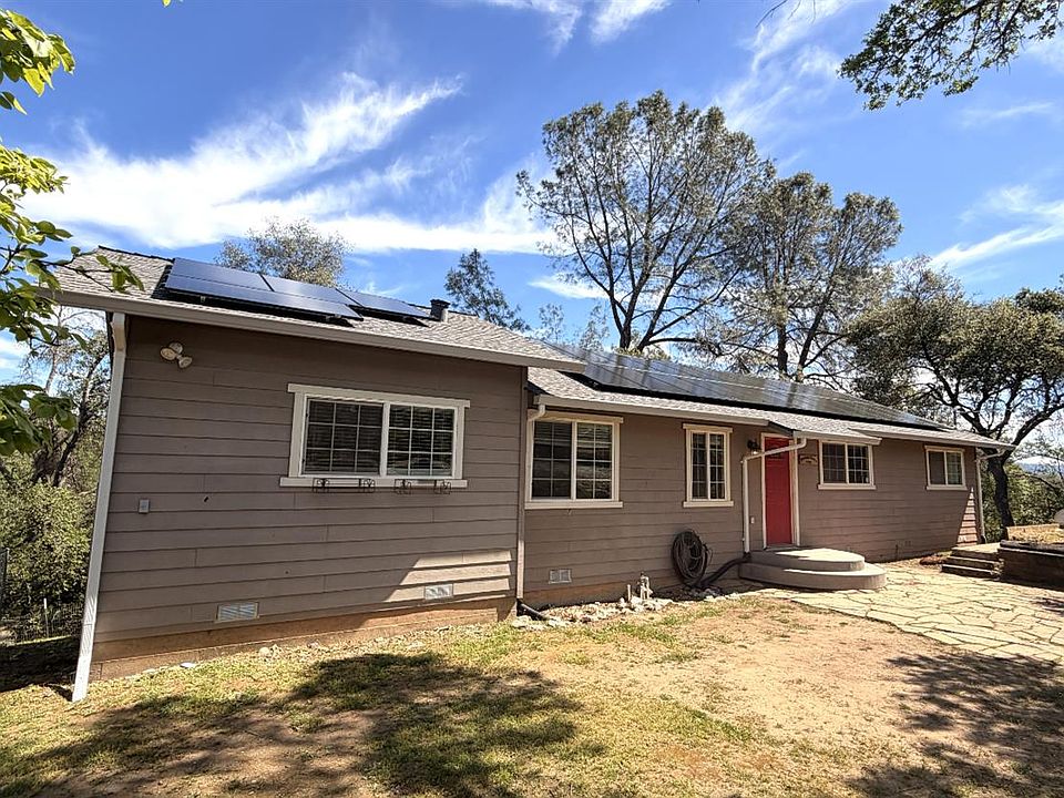 1st image of 2988 Golden Gate Dr