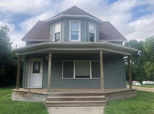 403 2nd St SE, Mohall, ND 58761