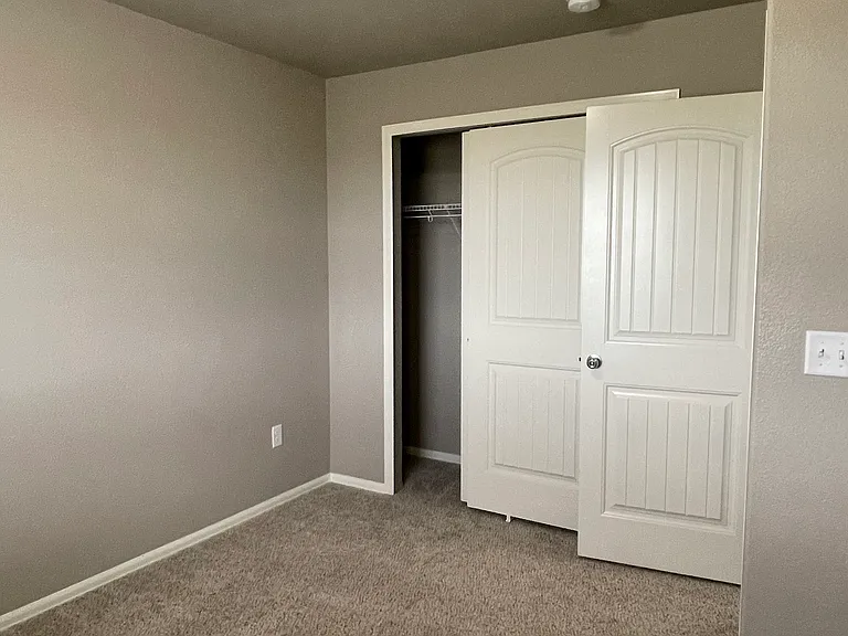 7593 Sand Lake Hts — Photo 11