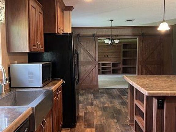 4th image of 234 Dogwood Dr