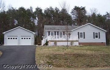 1st image of 8909 Cherry Blossom Ln