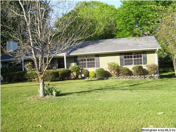 146 Winterhaven Dr, Alabaster, AL 35007