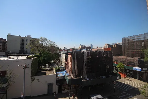 Rented by Nooklyn NYC LLC | media 5