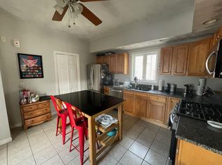 32 Phillips St FLOOR 2, Malden, MA 02148