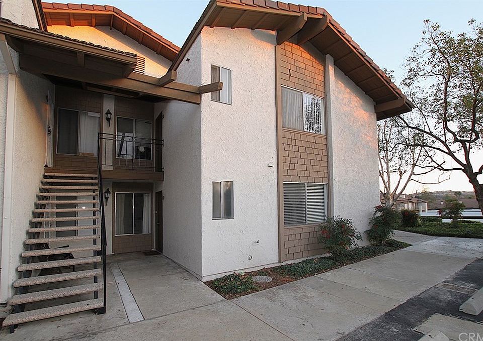 1st image of 901 Golden Springs Dr Unit C1