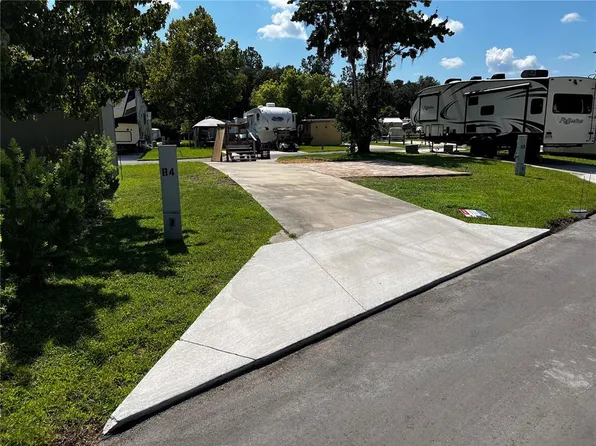 2856 NE 104th Ave, Silver Springs, FL 34488