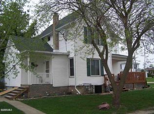 701 W Washington St, Warren, IL 61087