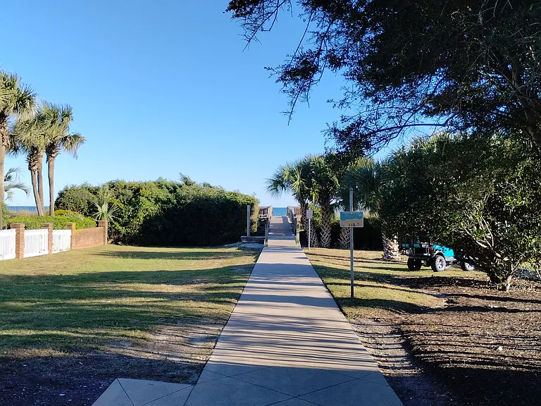 710 Yucca Ave — Photo 40