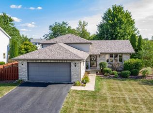 618 Otter Way, Oswego, IL 60543