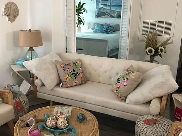 4057 Crockers Lake Blvd #24, Sarasota, FL 34238