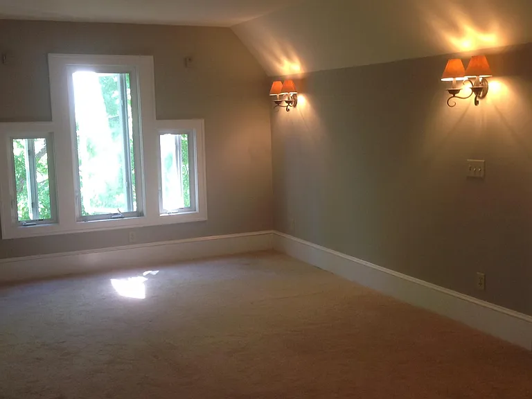1311 Adams St NE — Photo 12