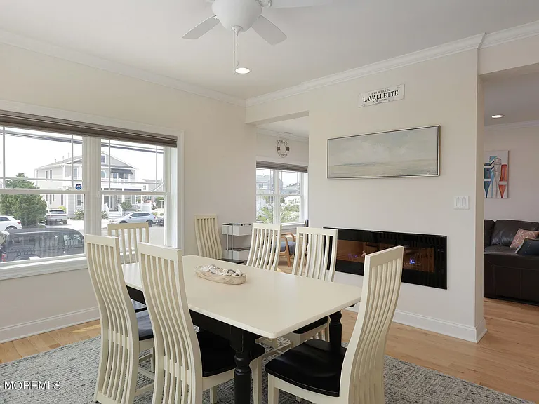 1607 Baltimore Ave — Photo 13