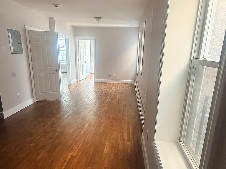 2707 Decatur Ave #1 — Photo 3