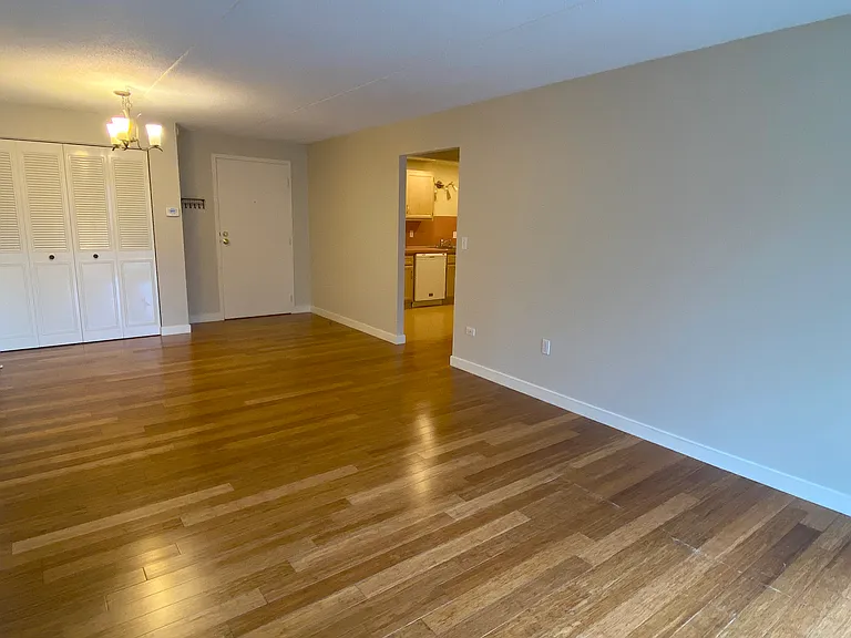 575 Broad St #307 — Photo 7