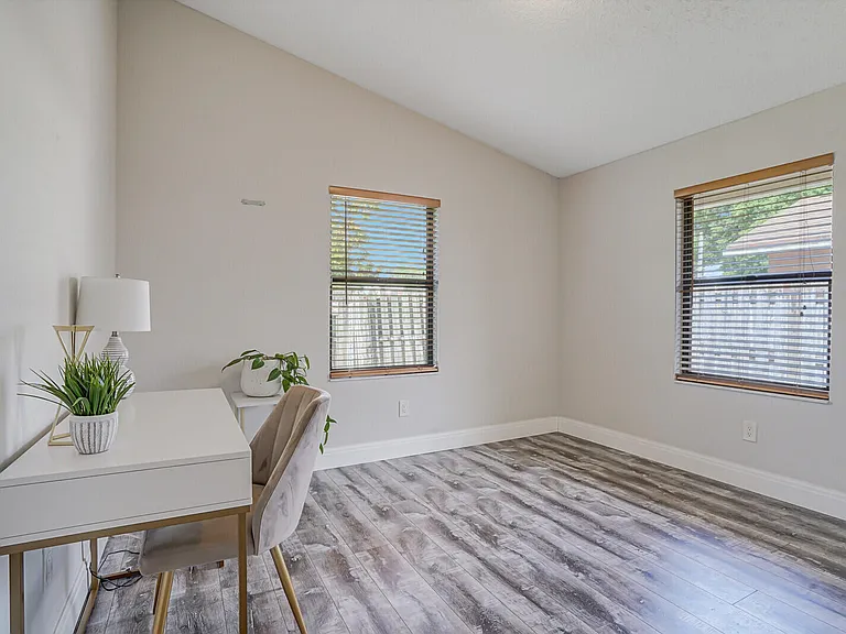 13834 Geranium Pl — Photo 21