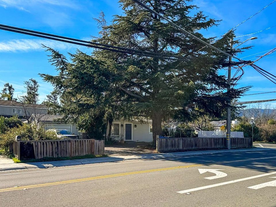 2nd image of 1236 W Hacienda Ave