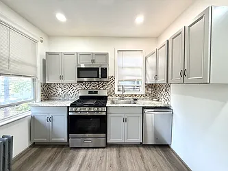 275 Linden Avenue