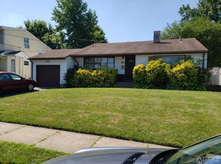 84 Claridge Pl, Colonia, NJ 07067