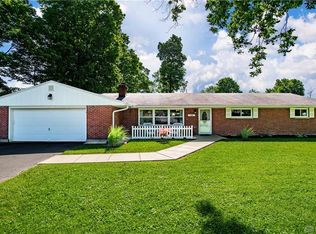 1246 Fudge Dr, Dayton, OH 45434