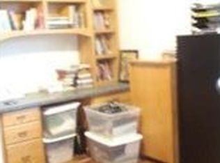 372 Pine Hill Rd, Russell, MA 01071