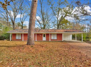 3350 Charleston Dr, Jackson, MS 39212