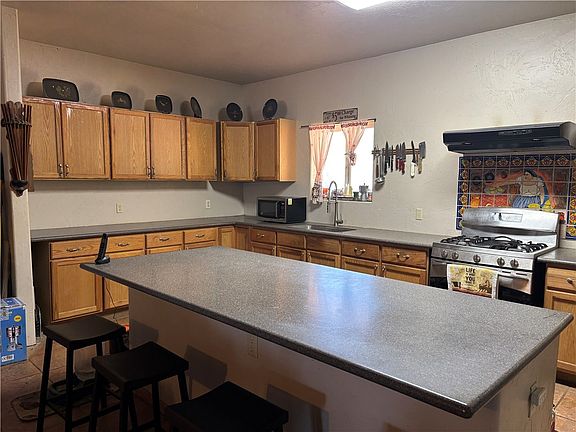 2nd image of 5221 E Crystal Springs Road